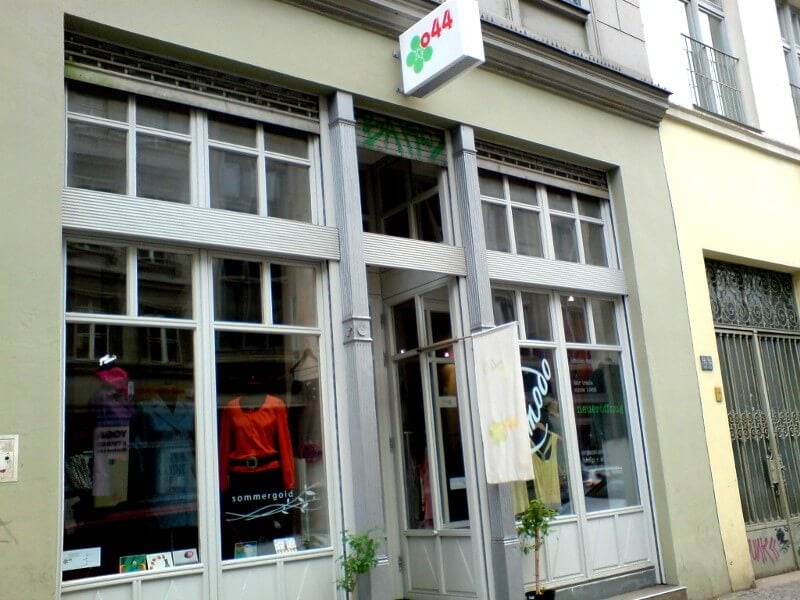Berlin Sommergold ethical fashion store