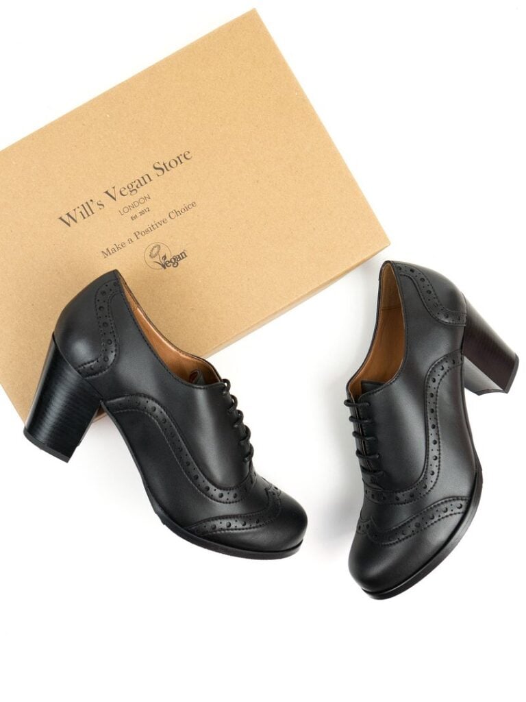 Wills Vegan Store city brogues in vegan leather