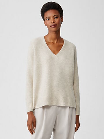 Eileen Fisher sustainable minimalist womenswear