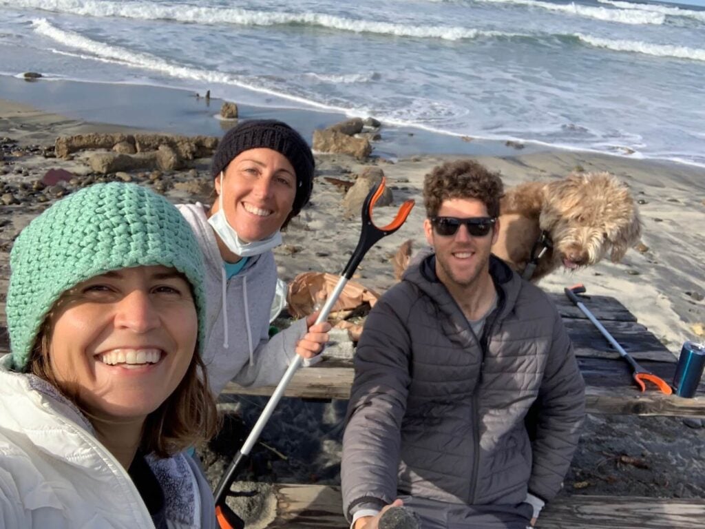 Hakuna Wear coffee and surf meet ups