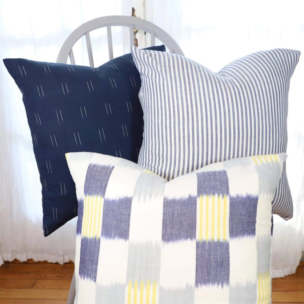 Passion Lilie natural couch pillow covers