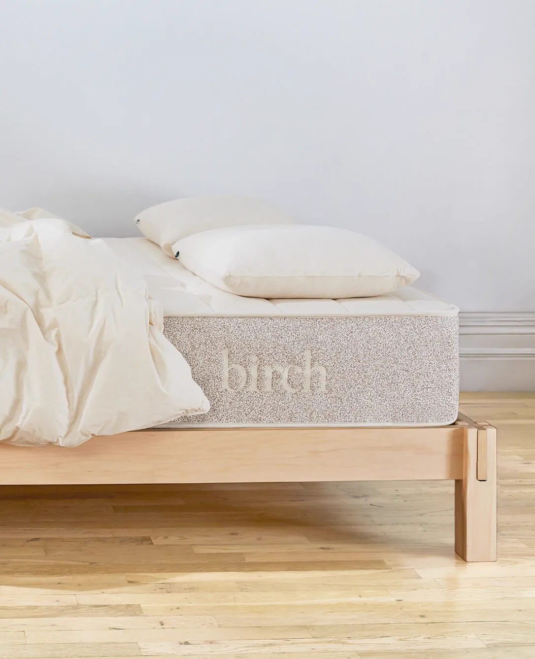 12 Best Organic Pillows for an Eco-Friendly Sleep (2025)